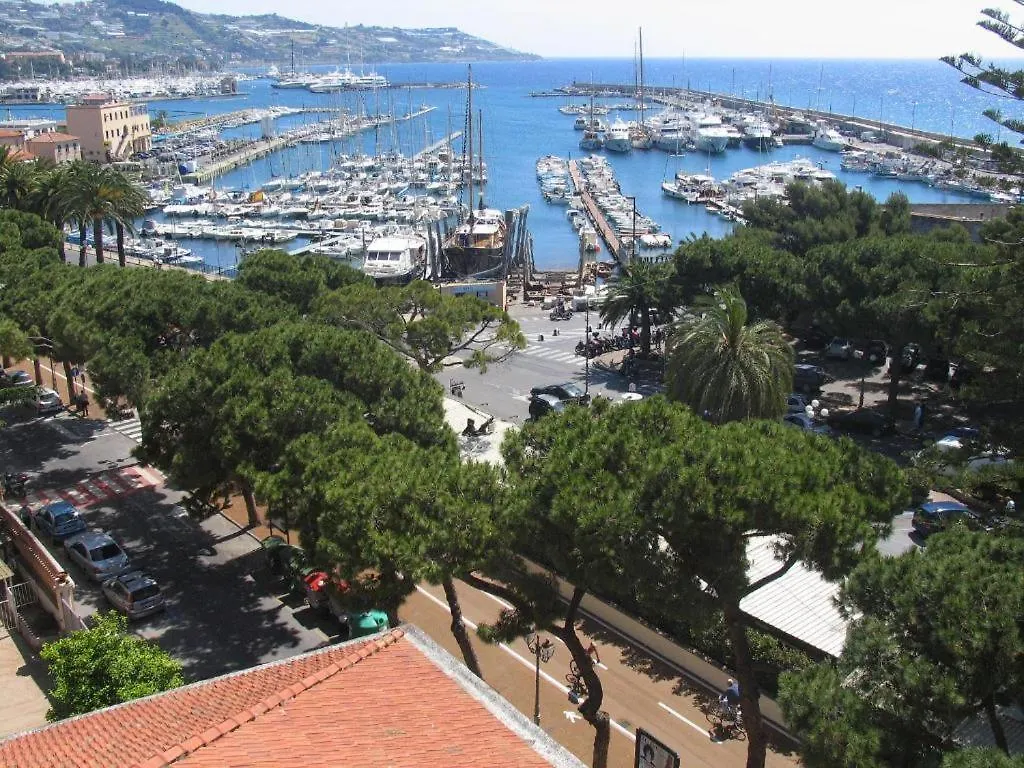 Casa Paloma Apartment Sanremo Italy